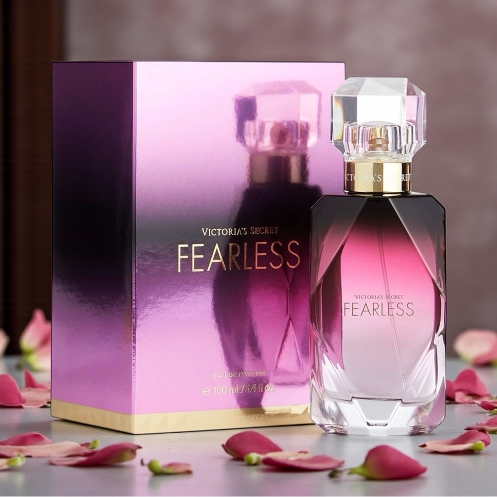 NWT Victoria's Secret Fearless